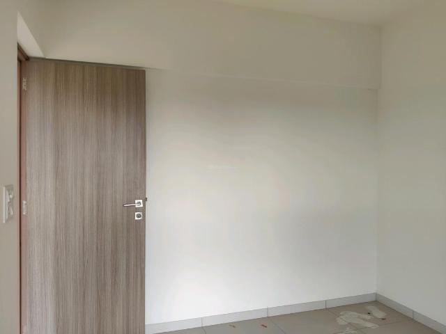 2 BHK Apartment in Thane West for resale Thane. The reference number is 19445332
