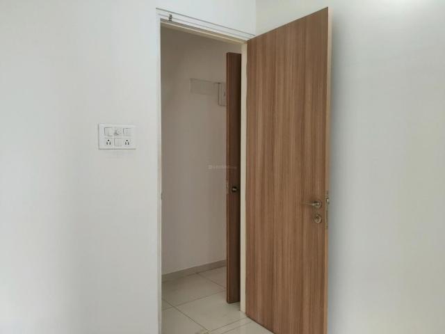 2 BHK Apartment in Thane West for resale Thane. The reference number is 19780495