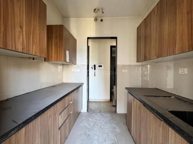 2 BHK Apartment in Thane West for resale Thane. The reference number is 20598721