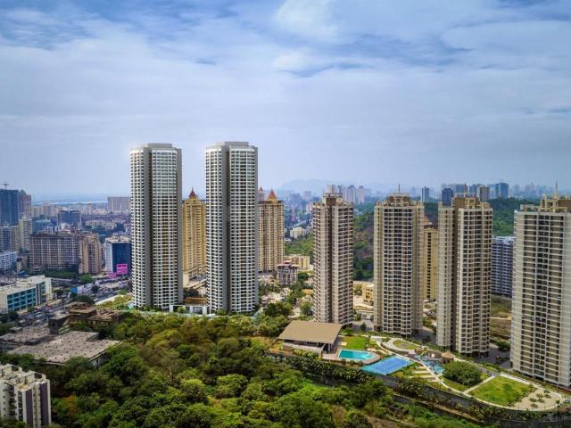 2 BHK Apartment in Thane West for resale Thane. The reference number is 5583629