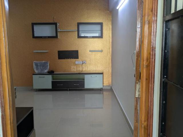 2 BHK Apartment in Thanisandra for rent Bengaluru. The reference number is 17718624