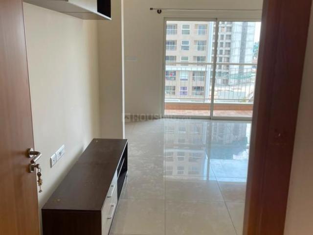 2 BHK Apartment in Thanisandra for rent Bengaluru. The reference number is 20556005