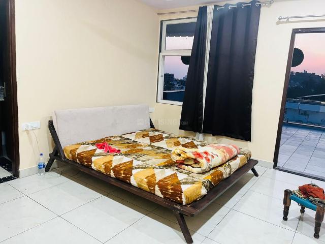 2 BHK Apartment in Tilak Nagar for rent Jaipur. The reference number is 18539178