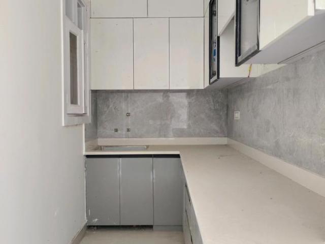 2 BHK Apartment in Gulistanpur for resale Greater Noida. The reference number is 19616680
