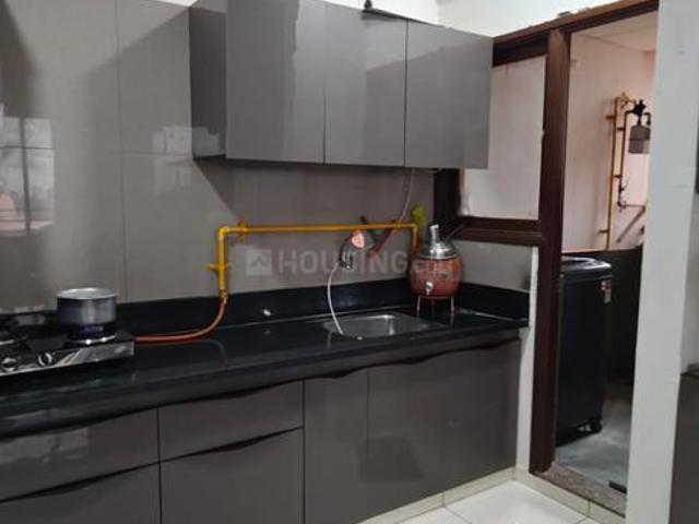 2 BHK Apartment in Tragad for rent Ahmedabad. The reference number is 18998541
