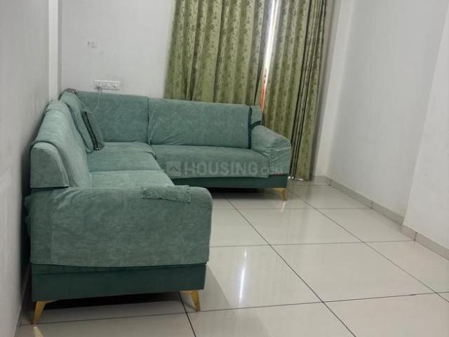 2 BHK Apartment in Tragad for rent Ahmedabad. The reference number is 20457046