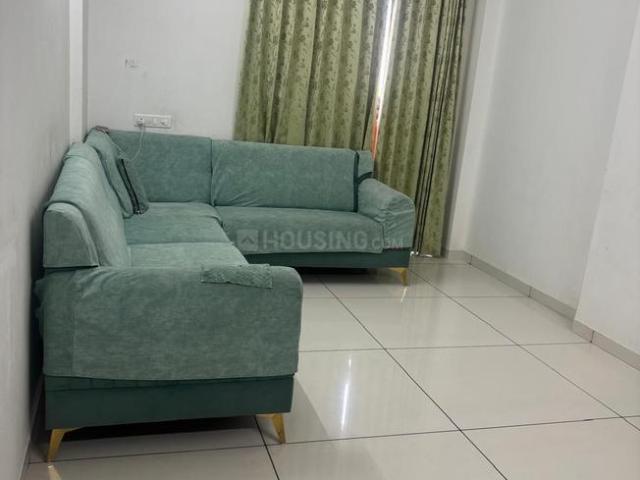 2 BHK Apartment in Tragad for rent Ahmedabad. The reference number is 20437304