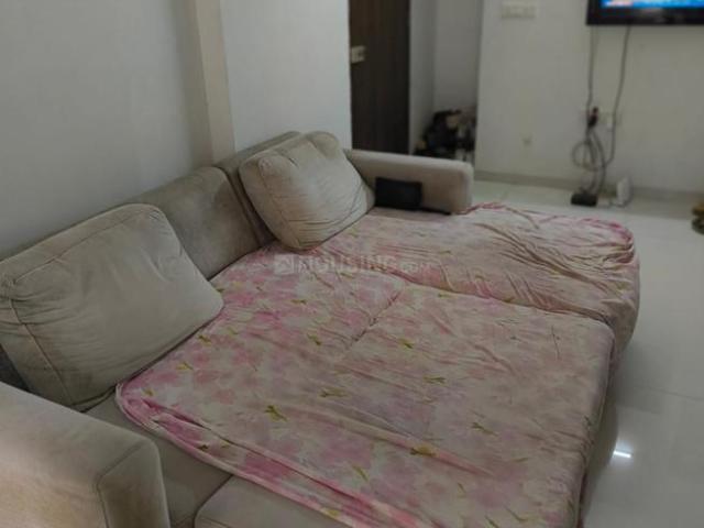 2 BHK Apartment in Tragad for rent Ahmedabad. The reference number is 20548780