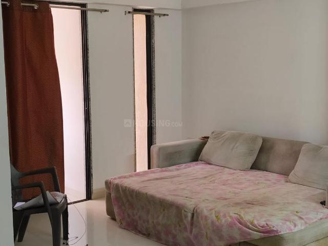 2 BHK Apartment in Tragad for rent Ahmedabad. The reference number is 20561321