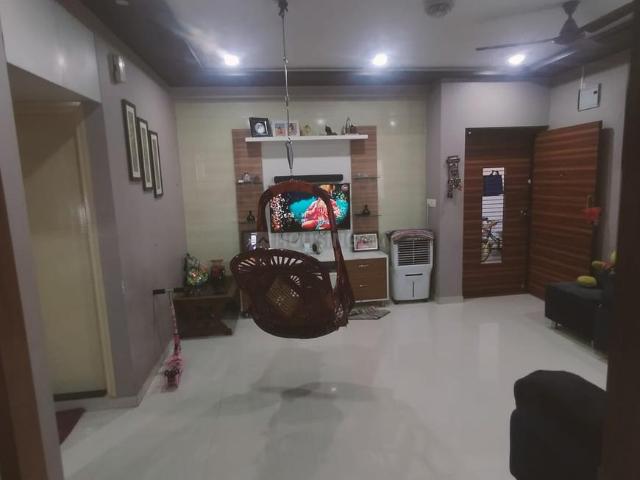 2 BHK Apartment in Tragad for resale Ahmedabad. The reference number is 18745289