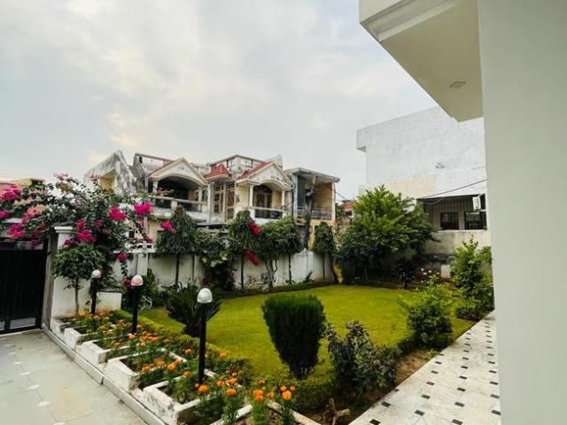 2 BHK Apartment in Trikuta Nagar for rent Jammu. The reference number is 19831503