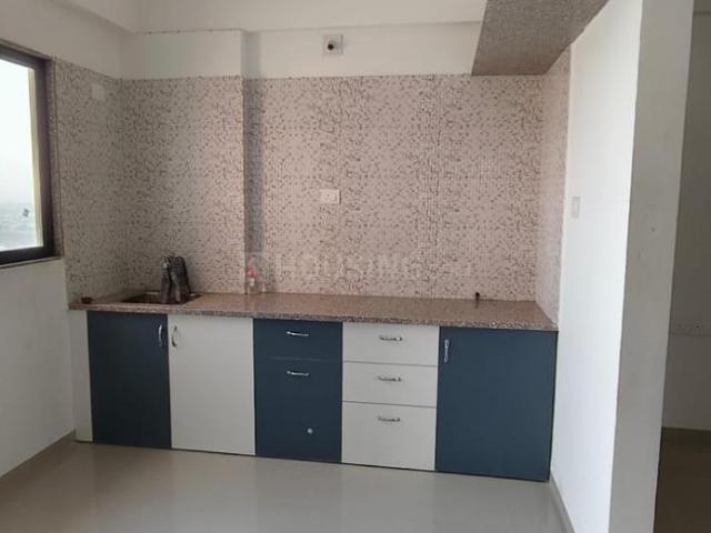 2 BHK Apartment in Ujala Circle for rent Ahmedabad. The reference number is 19850554