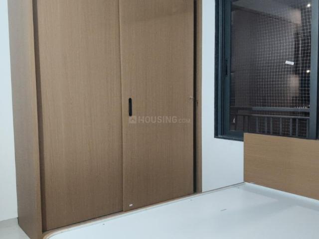 2 BHK Apartment in Ujala Circle for rent Ahmedabad. The reference number is 19813086