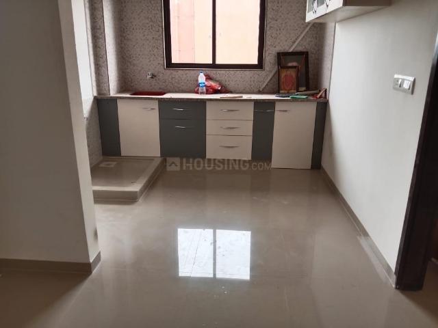 2 BHK Apartment in Ujala Circle for rent Ahmedabad. The reference number is 19813732