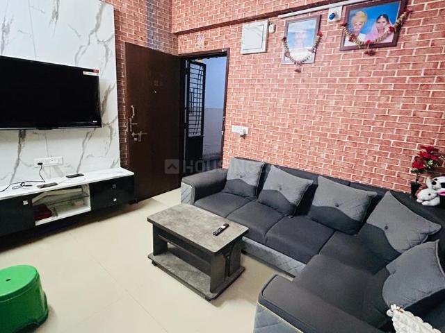 2 BHK Apartment in Ujala Circle for rent Ahmedabad. The reference number is 20223665