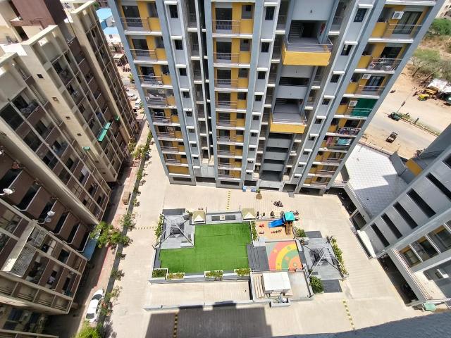2 BHK Apartment in Ujala Circle for rent Ahmedabad. The reference number is 20413142