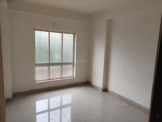 2 BHK Apartment in Ultadanga for resale Kolkata. The reference number is 20643525