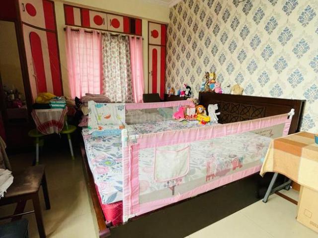 2 BHK Apartment in Ulubari for rent Guwahati. The reference number is 18087541