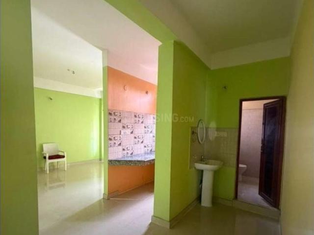 2 BHK Apartment in Ulubari for rent Guwahati. The reference number is 20658933
