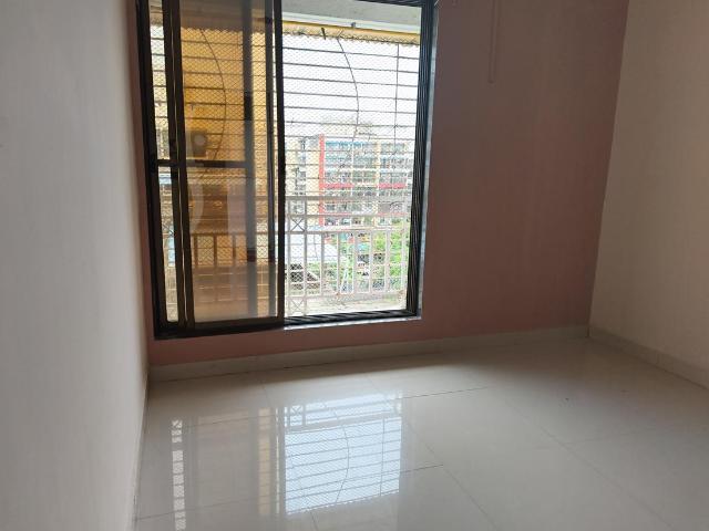 2 BHK Apartment in Ulwe for rent Navi Mumbai. The reference number is 20774005
