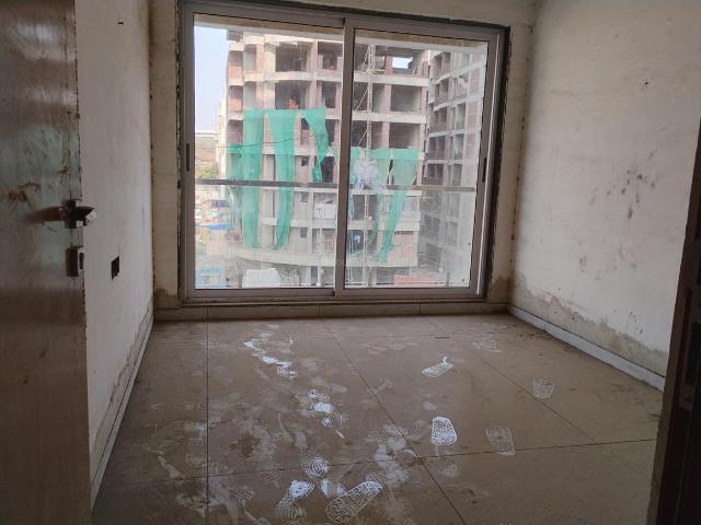 2 BHK Apartment in Ulwe for resale Navi Mumbai. The reference number is 20223188