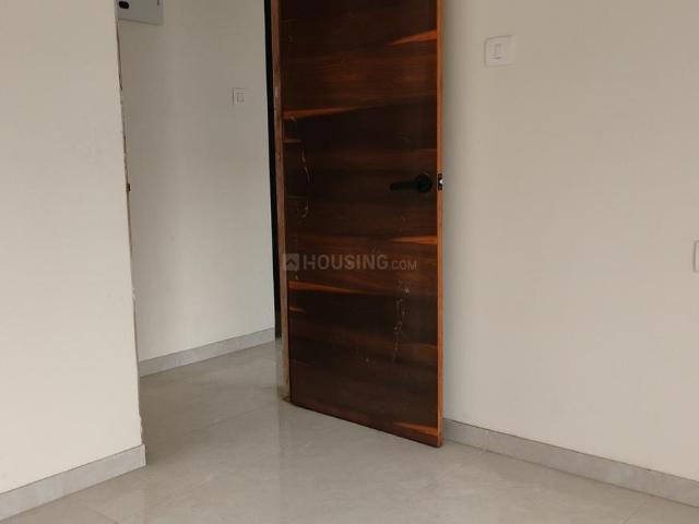 2 BHK Apartment in Ulwe for resale Navi Mumbai. The reference number is 20286071