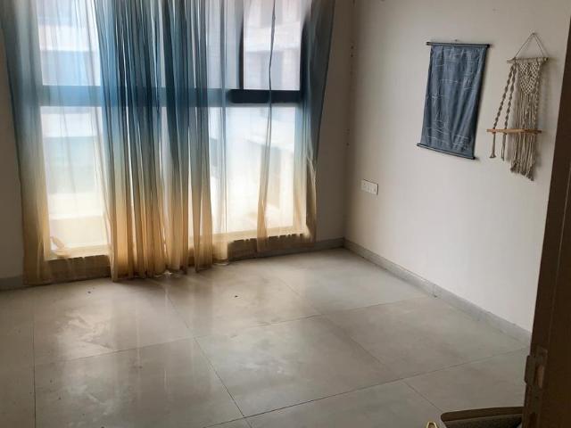 2 BHK Apartment in Ulhasnagar for rent Thane. The reference number is 20993850