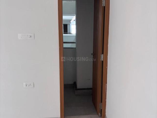 2 BHK Apartment in Upper Kharadi for rent Pune. The reference number is 20467817