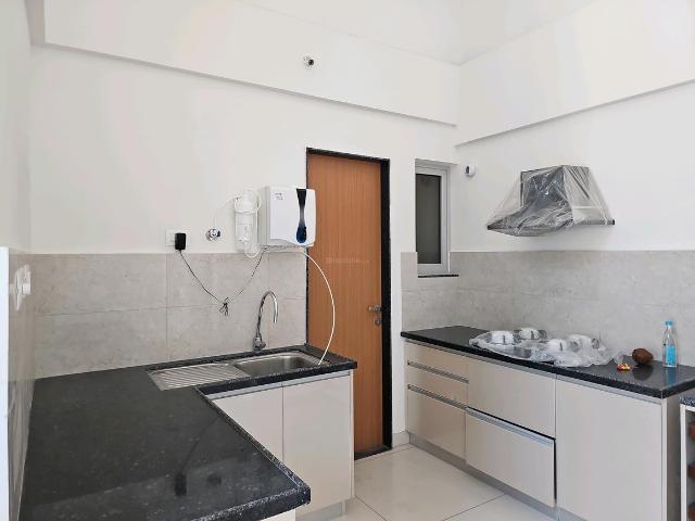 2 BHK Apartment in Upper Kharadi for rent Pune. The reference number is 20613467