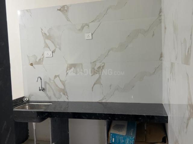2 BHK Apartment in Usarghar for resale Thane. The reference number is 18173809