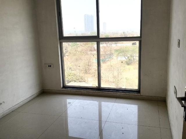 2 BHK Apartment in Usarghar for resale Thane. The reference number is 18912848