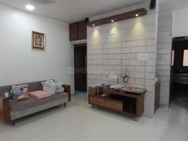 2 BHK Apartment in Usmanpura for rent Ahmedabad. The reference number is 20800115