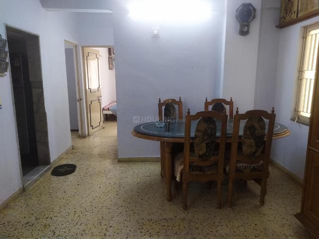 2 BHK Apartment in Usmanpura for resale Ahmedabad. The reference number is 19745970