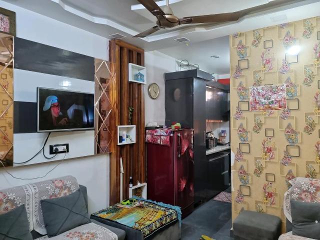 2 BHK Apartment in Uttam Nagar for resale New Delhi. The reference number is 12147758