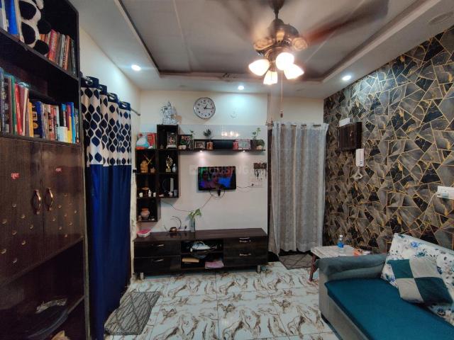 2 BHK Apartment in Uttam Nagar for resale New Delhi. The reference number is 17966195
