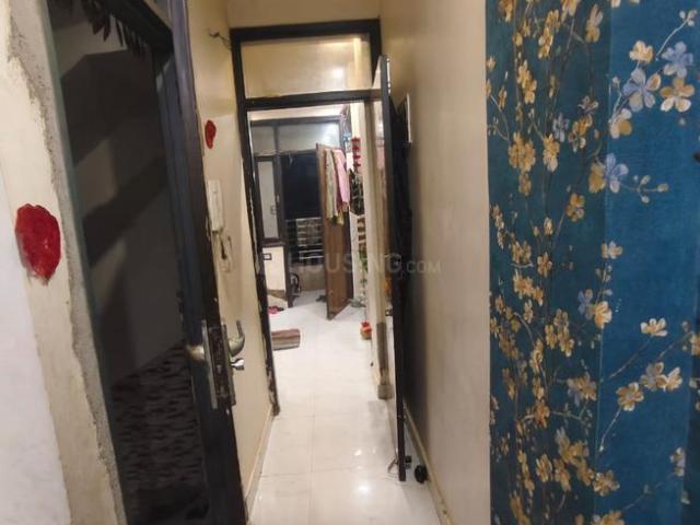 2 BHK Apartment in Uttam Nagar for resale New Delhi. The reference number is 19797425