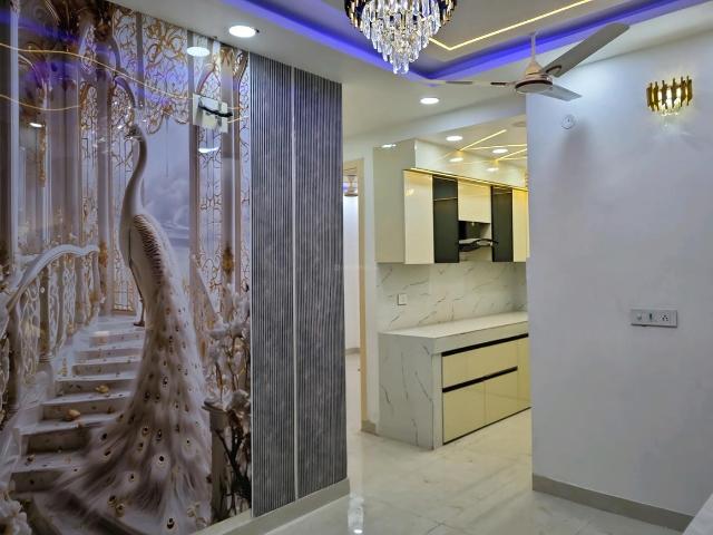 2 BHK Apartment in Uttam Nagar for resale New Delhi. The reference number is 20446844