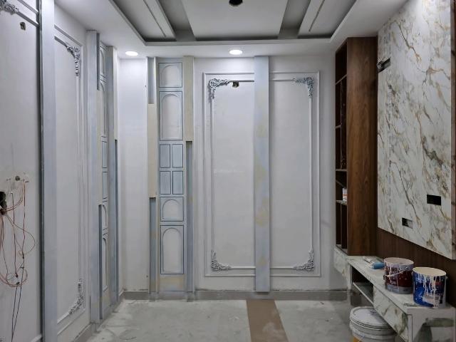 2 BHK Apartment in Uttam Nagar for resale New Delhi. The reference number is 20446930
