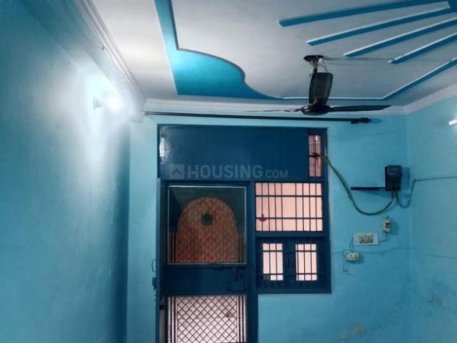 2 BHK Apartment in Uttam Nagar for resale New Delhi. The reference number is 20306766
