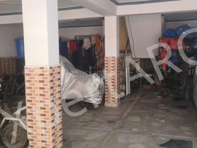 2 BHK Apartment in Uttam Nagar for resale New Delhi. The reference number is 20362918