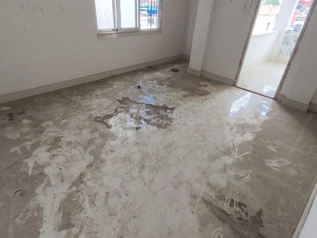 2 BHK Apartment in Uttarpara for resale Hooghly. The reference number is 20888560