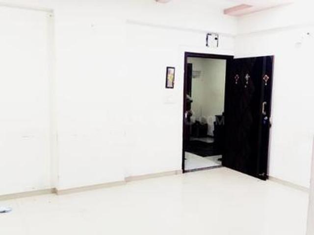 2 BHK Apartment in Vatva for rent Ahmedabad. The reference number is 17589040