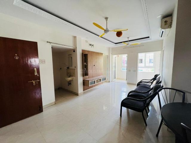 2 BHK Apartment in Vadapalani for resale Chennai. The reference number is 18729165