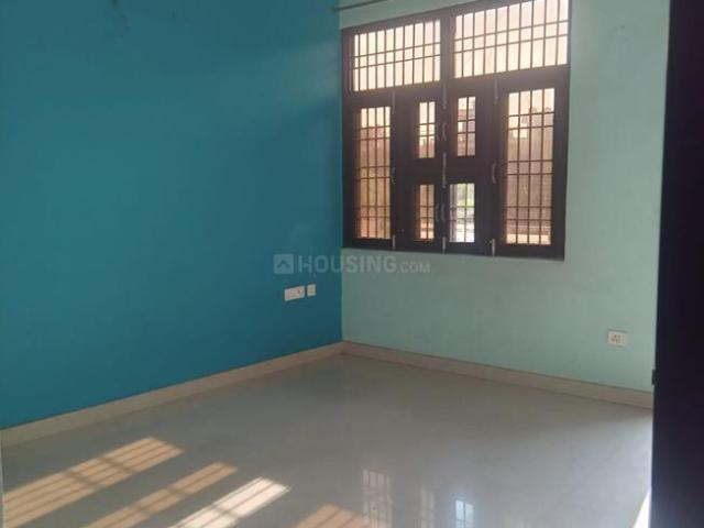 2 BHK Apartment in Vaishali for resale Ghaziabad. The reference number is 20437199