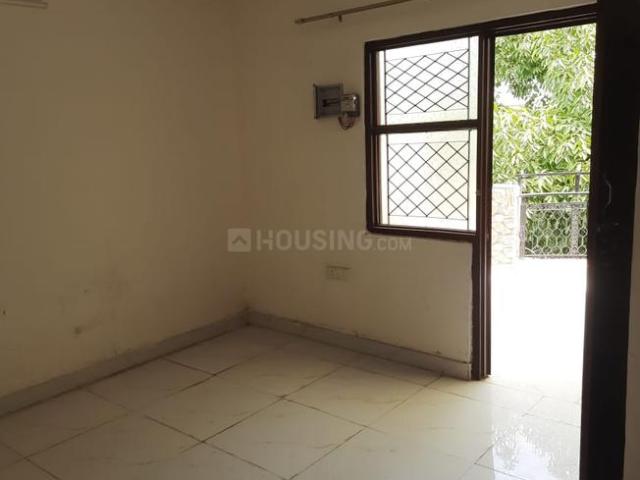 2 BHK Apartment in Vaishali for resale Ghaziabad. The reference number is 20000656