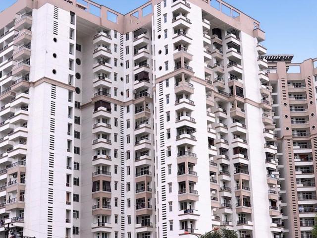 2 BHK Apartment in Vaishali for resale Ghaziabad. The reference number is 20053742