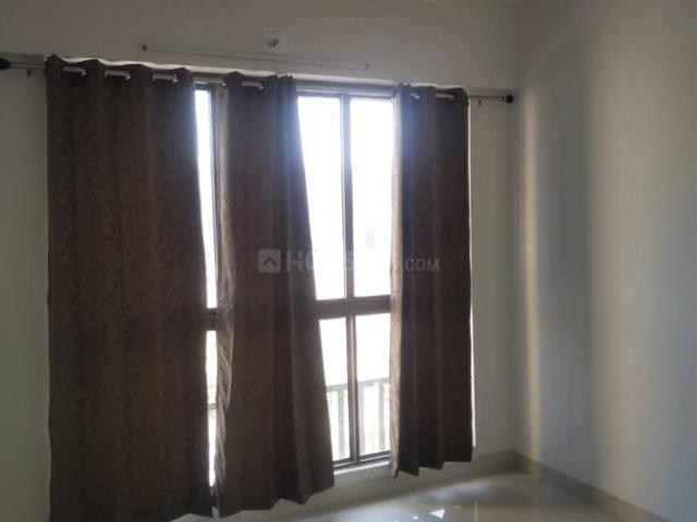 2 BHK Apartment in Vaishno Devi Circle for rent Ahmedabad. The reference number is 17162560