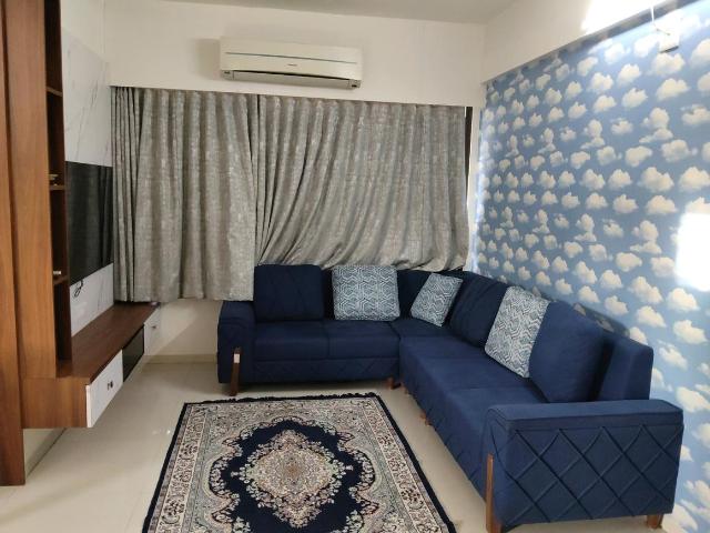 2 BHK Apartment in Vaishno Devi Circle for rent Ahmedabad. The reference number is 18888249