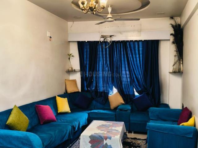 2 BHK Apartment in Vaishno Devi Circle for rent Ahmedabad. The reference number is 18930494