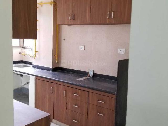 2 BHK Apartment in Vaishno Devi Circle for rent Ahmedabad. The reference number is 18071348